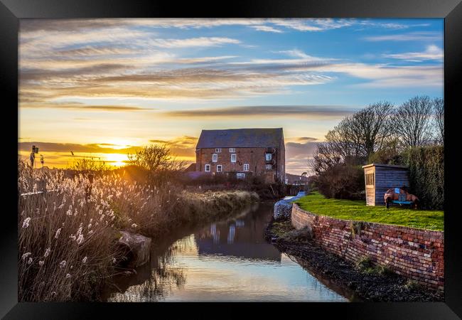 Yarmouth Millhouse Framed Print by Wight Landscapes