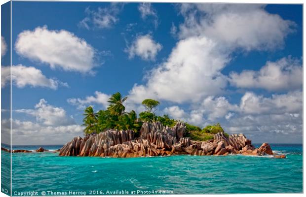 St. Pierre Island at the Seychelles Canvas Print by Thomas Herzog
