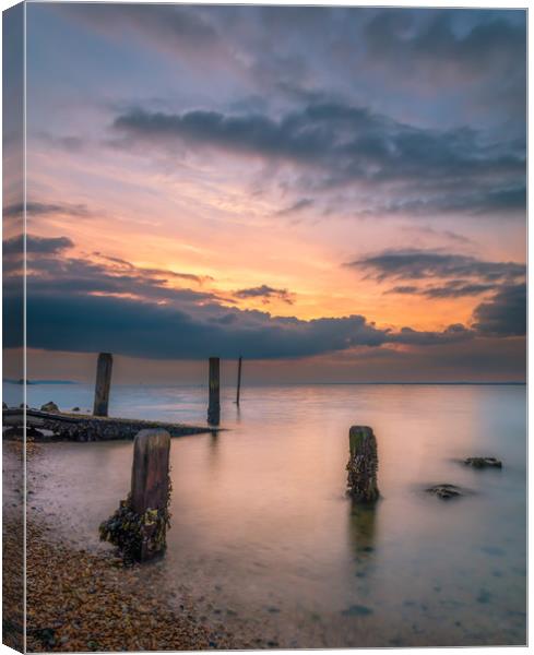 Sunset At Gurnard Isle Of Wight Canvas Print by Wight Landscapes