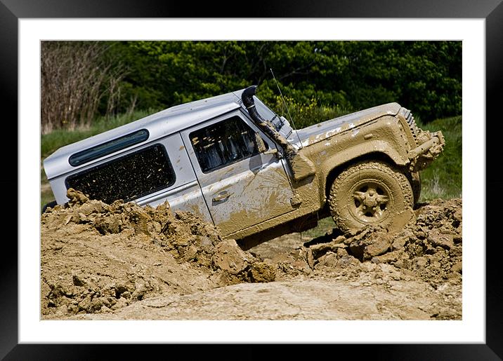 Landrover off road 4x4 Framed Mounted Print by Eddie Howland