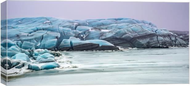 Icelandic Views - Svínafellsjökull glacier  Canvas Print by Gail Johnson