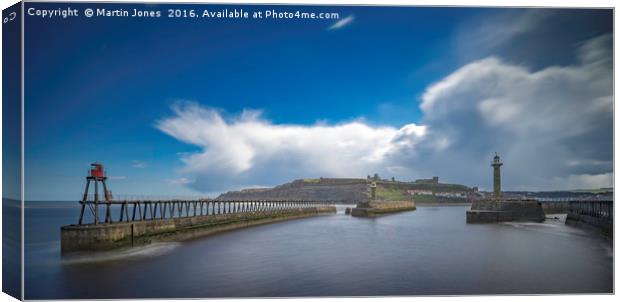 Harbour Mouth, Whitby Canvas Print by K7 Photography