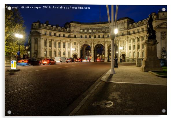 up the Mall to Admiralty arch Acrylic by mike cooper