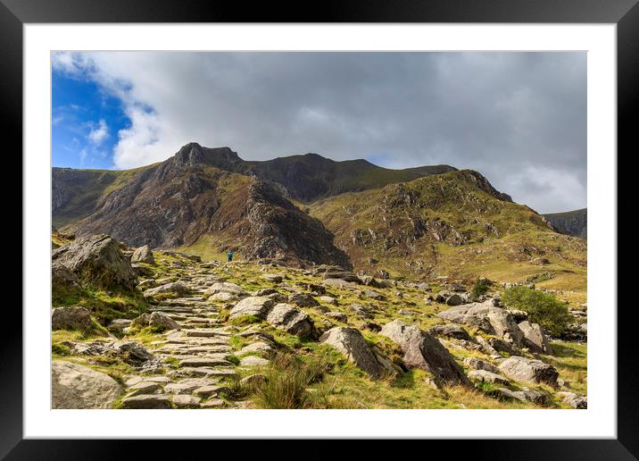 Snowdonia national park   Framed Mounted Print by chris smith