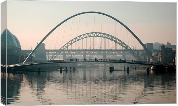 Bridges over the River Tyne, Newcastle Canvas Print by Simon Marshall