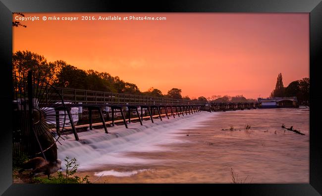 sun up on the weir Framed Print by mike cooper