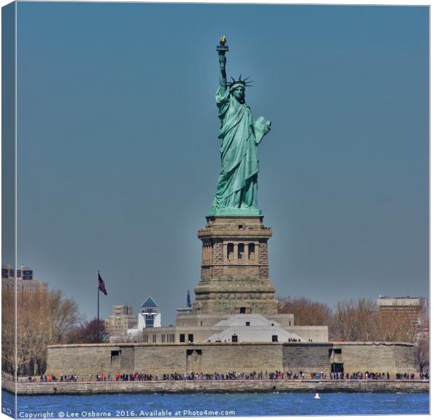 Statue of Liberty, New York City Canvas Print by Lee Osborne
