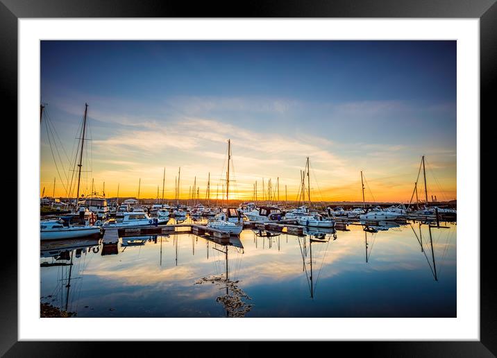 Island Harbour Sunset Framed Mounted Print by Wight Landscapes
