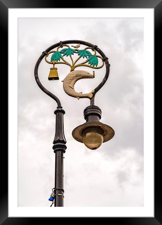 Glasgow Lamp Post Framed Mounted Print by Antony McAulay