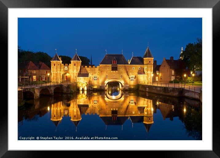 The Koppelpoort reflected at night Framed Mounted Print by Stephen Taylor