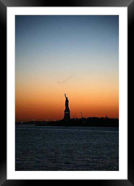 Good night New York Framed Mounted Print by Tom Hall