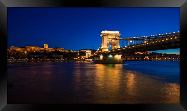 The Chain Bridge Framed Print by Dave Wragg