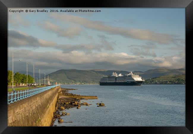 Zuiderdam arrival on the clyde Framed Print by GBR Photos