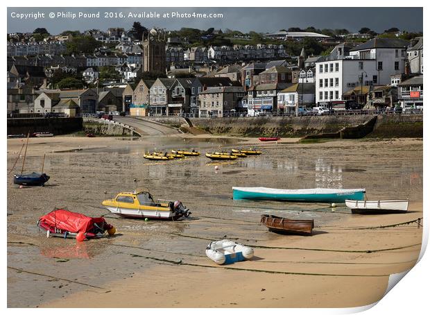 St Ives in Cornwall at Low Tide Print by Philip Pound