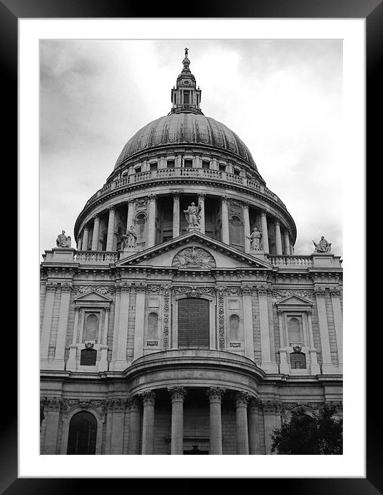 St Pauls Cathedral in Black and White Framed Mounted Print by Chris Day