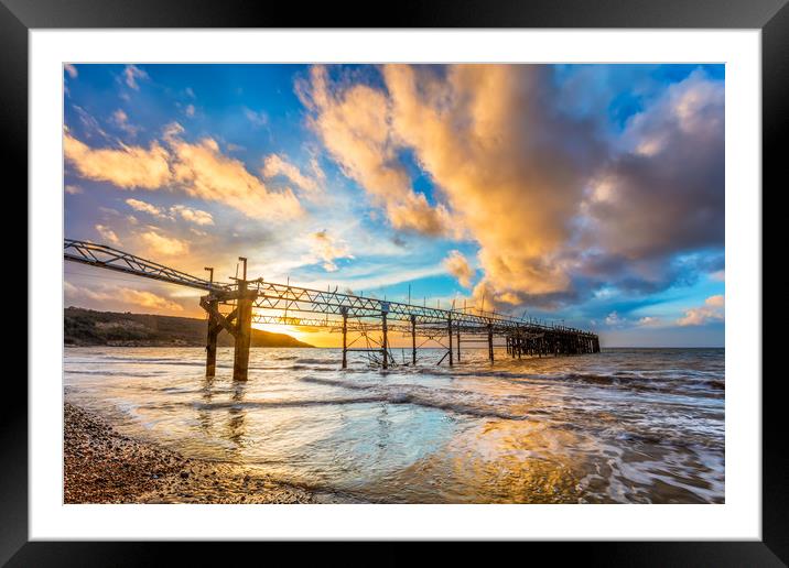 Totland Pier Sunset 2 Framed Mounted Print by Wight Landscapes