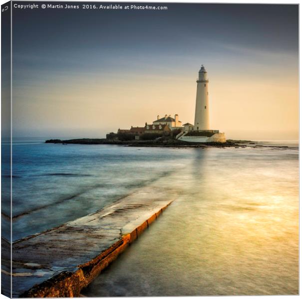 Over the causeway to St Mary's Lighthouse Canvas Print by K7 Photography