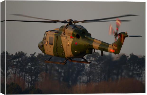 Army Air corps Lynx AH7 Canvas Print by Oxon Images