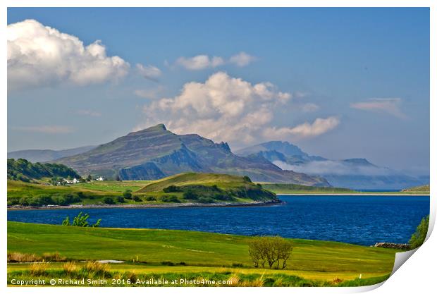The southern end of the Trotternish Ridge #2 Print by Richard Smith