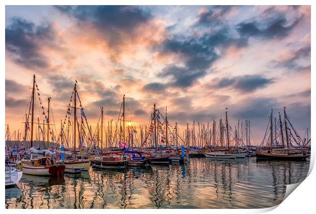 Yarmouth Old Gaffer Sunset Print by Wight Landscapes