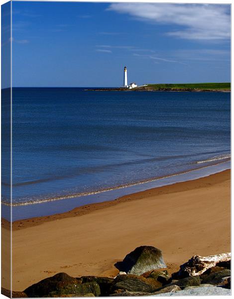 Montrose Beach And Scurdyness Lighthouse. Canvas Print by Aj’s Images