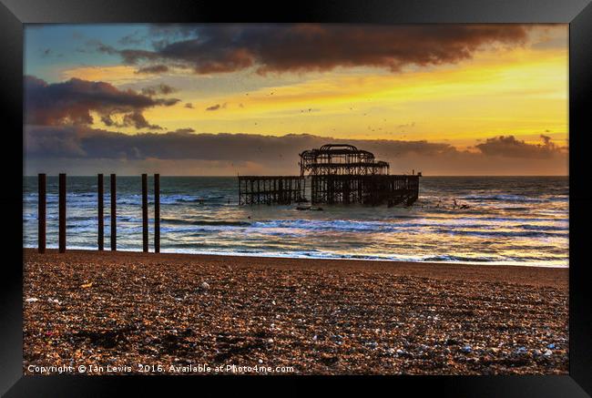 Sunset of the Pier Framed Print by Ian Lewis