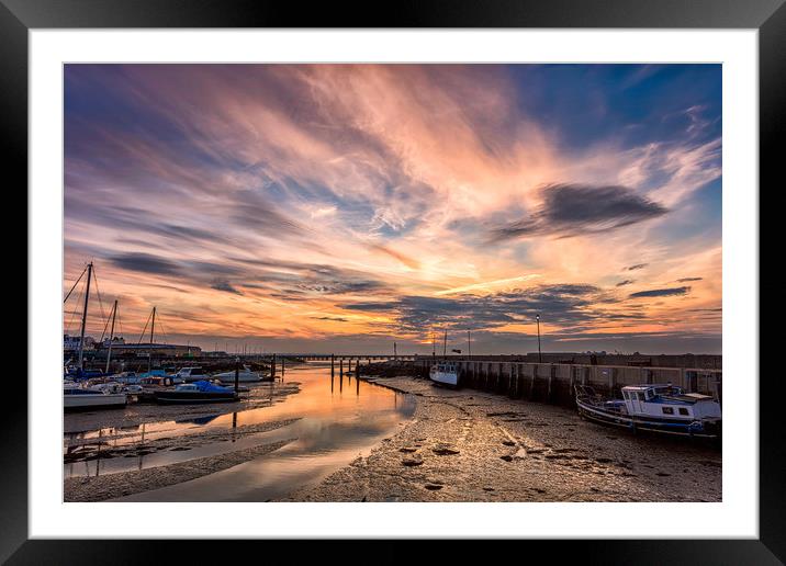 Ryde Harbour Sunset Framed Mounted Print by Wight Landscapes