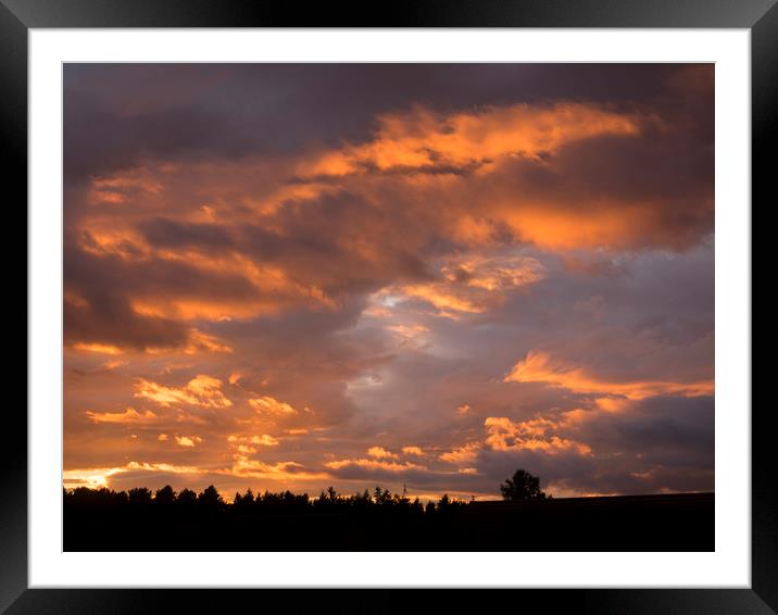 Sunset over Falkirk. Framed Mounted Print by Tommy Dickson