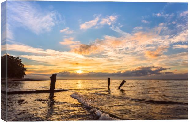 Ryde Jetty Sunset Isle Of Wight Canvas Print by Wight Landscapes