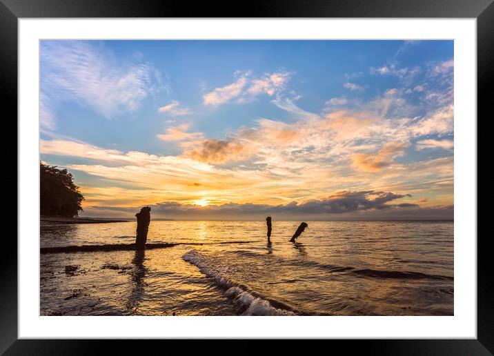 Ryde Jetty Sunset Isle Of Wight Framed Mounted Print by Wight Landscapes