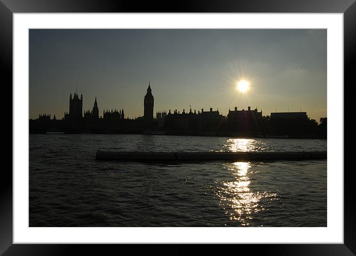Westminster Framed Mounted Print by Iain McGillivray