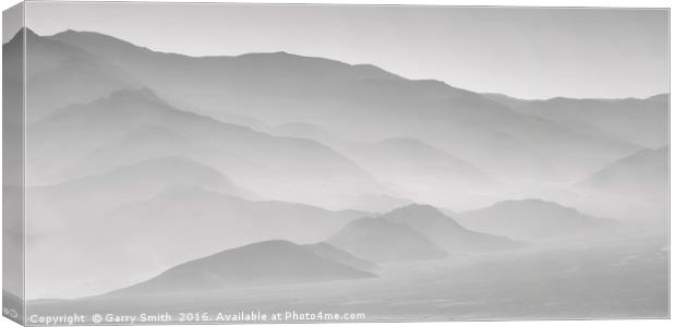 Mirage. Canvas Print by Garry Smith