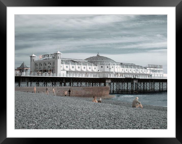 Brighton Pier Framed Mounted Print by Dave Livsey