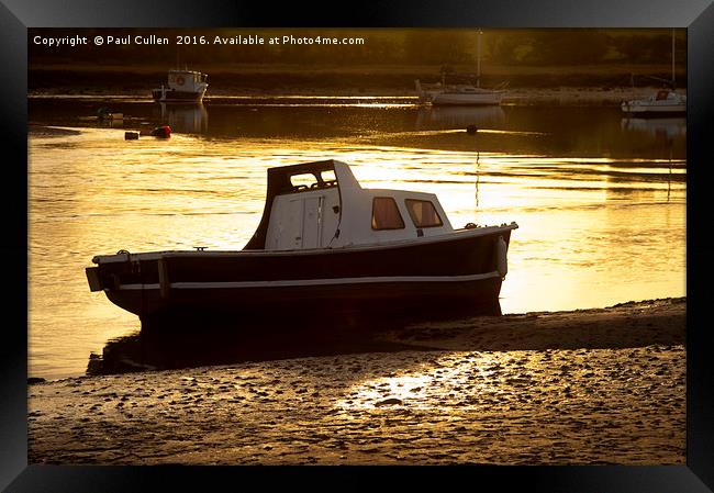 Small Boat. Framed Print by Paul Cullen