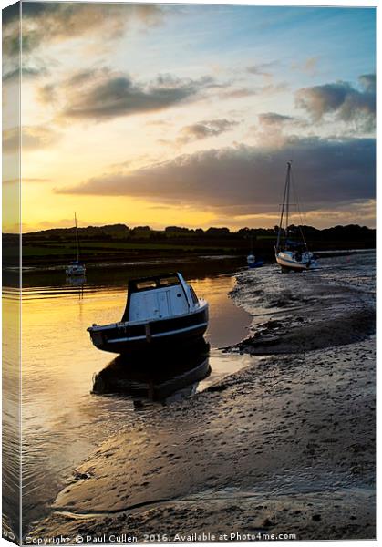 Alnmouth at Sunset. Canvas Print by Paul Cullen
