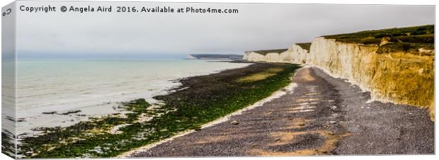 Birling Gap. Canvas Print by Angela Aird