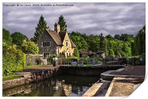 The Lock At Iffley Print by Ian Lewis