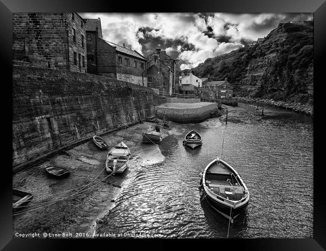 Staithes North Yorkshire Framed Print by Lynn Bolt