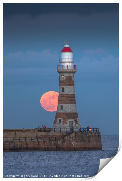 Roker Pier and Lighthouse Moonrise. Print by gary ward