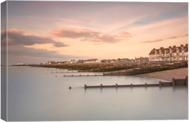 Whitstable Bay Canvas Print by Ian Hufton