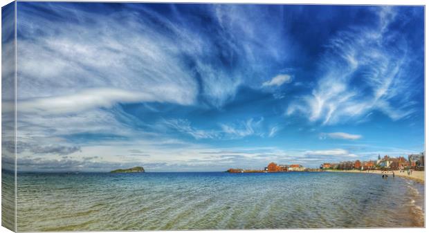 North Berwick Canvas Print by Macrae Images