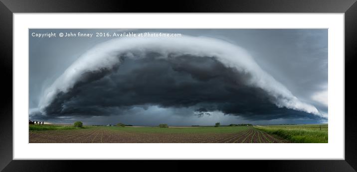 Minnesota shelf cloud. tornado alley, USA. Framed Mounted Print by John Finney
