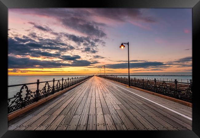 Ryde Pier Sunset Framed Print by Wight Landscapes