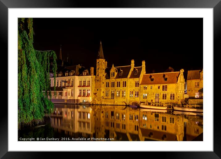 Brugge Canal Framed Mounted Print by Ian Danbury