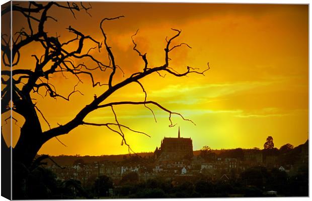 Sunset Over Arundel Cathedral Canvas Print by graham young