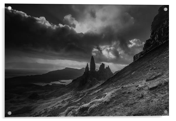 The Old Man of Storr  Acrylic by Paul Andrews