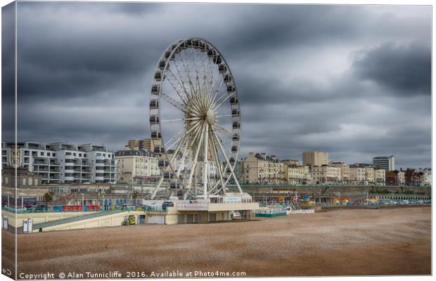 brighton seafront Canvas Print by Alan Tunnicliffe
