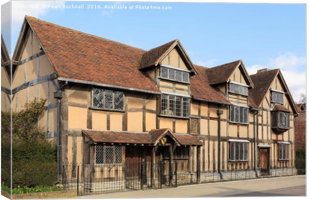  Shakespeare's Birthplace in Stratford-upon-Avon Canvas Print by Pearl Bucknall