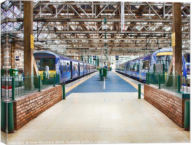 Glasgow Central Train Station Canvas Print by Anne McLuckie