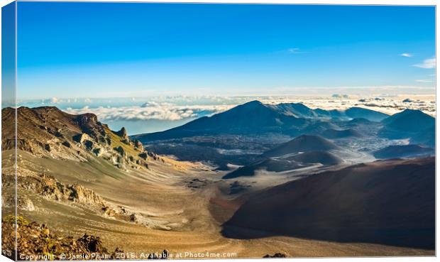 The summit of Haleakala Volcano in Maui. Canvas Print by Jamie Pham